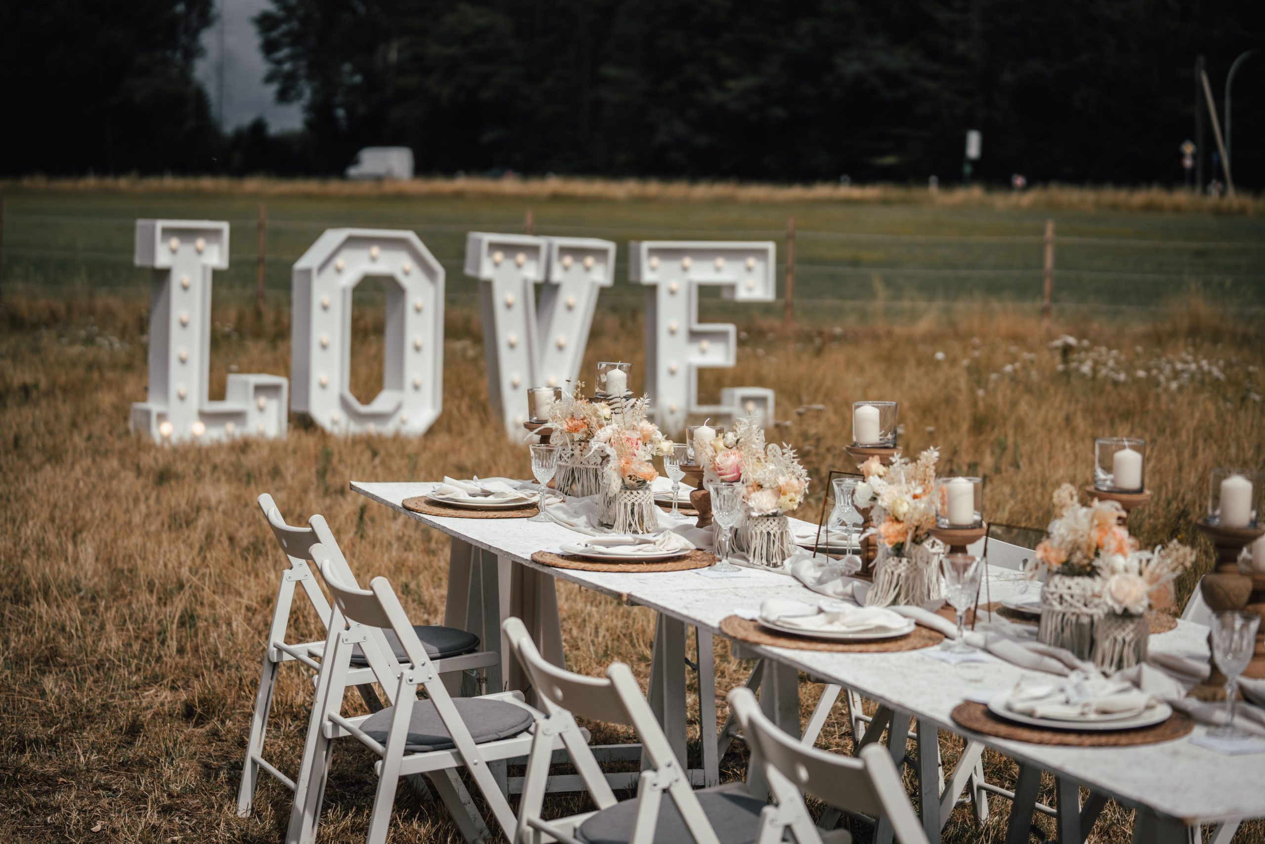 Glaesker XXL-Love-Buchstaben – beleuchtete Deko für Events